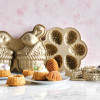 Forma Egg Cakelet - Nordic Ware